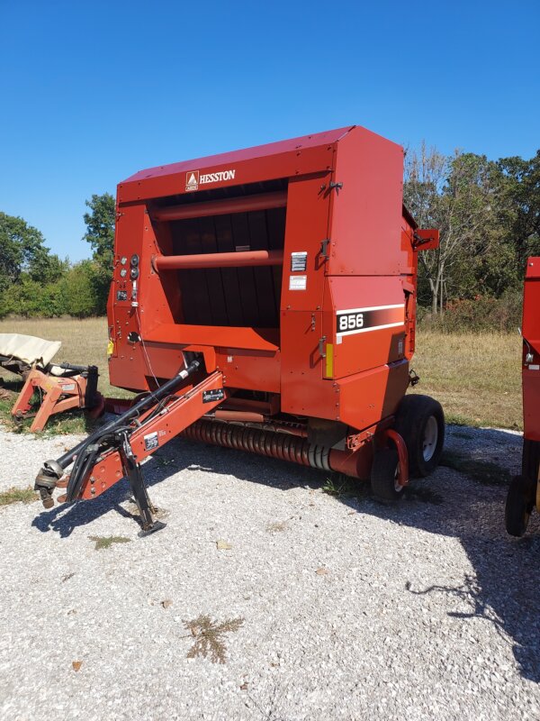 Hesston 856 5x6 Round Baler