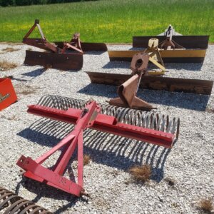 Rollins 6 ft Rock Rake